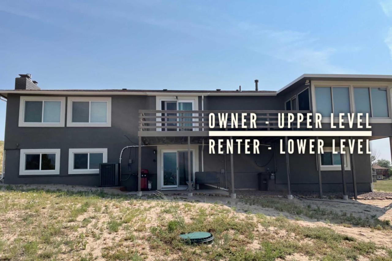 Bright, Renovated With Views Of Pikes Peak Apartment Colorado Springs