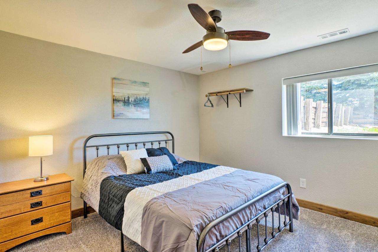 Bright, Renovated With Views Of Pikes Peak Apartment *